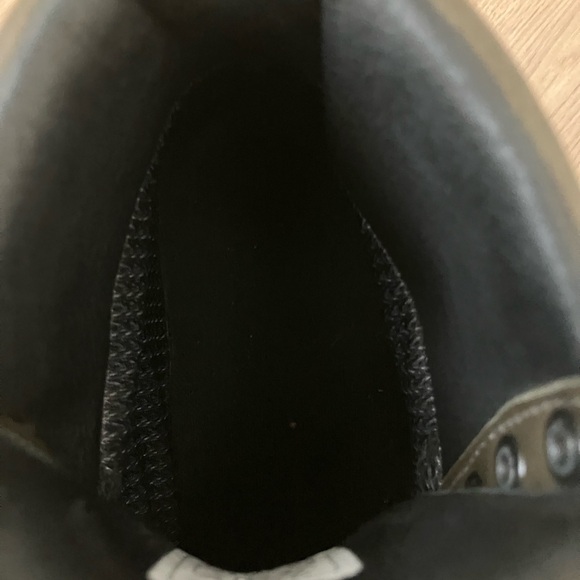 Danner Women’s Olive Leather Boots - Picture 8 of 12